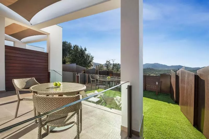 Hôtel Suites Natura Mas Tapiolas