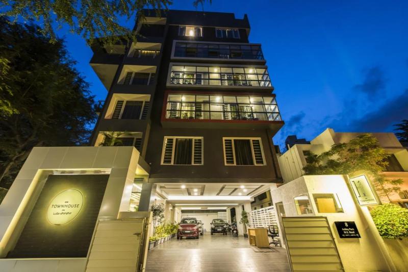 Отель Suvarna Inn