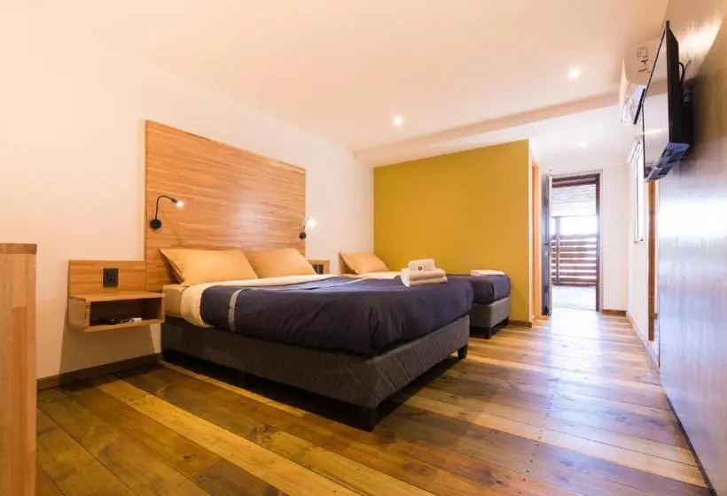 ホテル Tas D Viaje Suites   Hostel Boutique