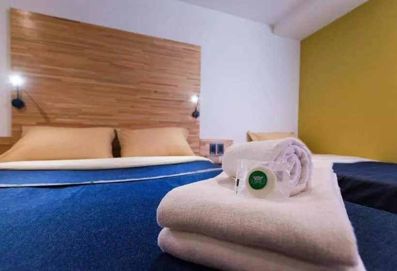 ホテル Tas D Viaje Suites   Hostel Boutique