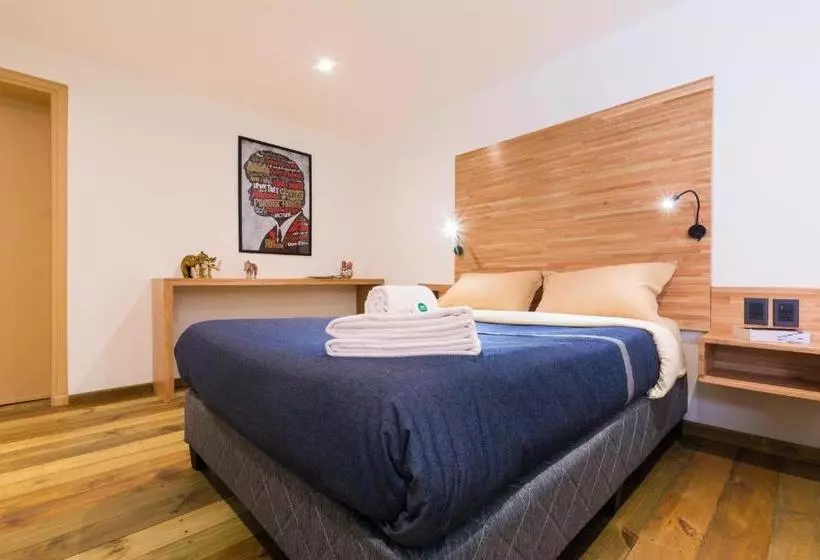 ホテル Tas D Viaje Suites   Hostel Boutique