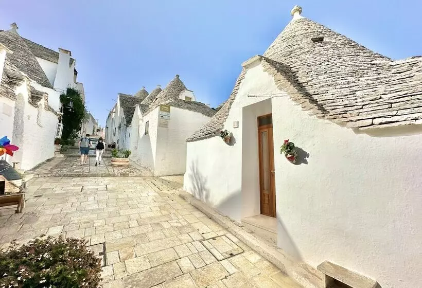 Hotelli Trulli Fenice Alberobello