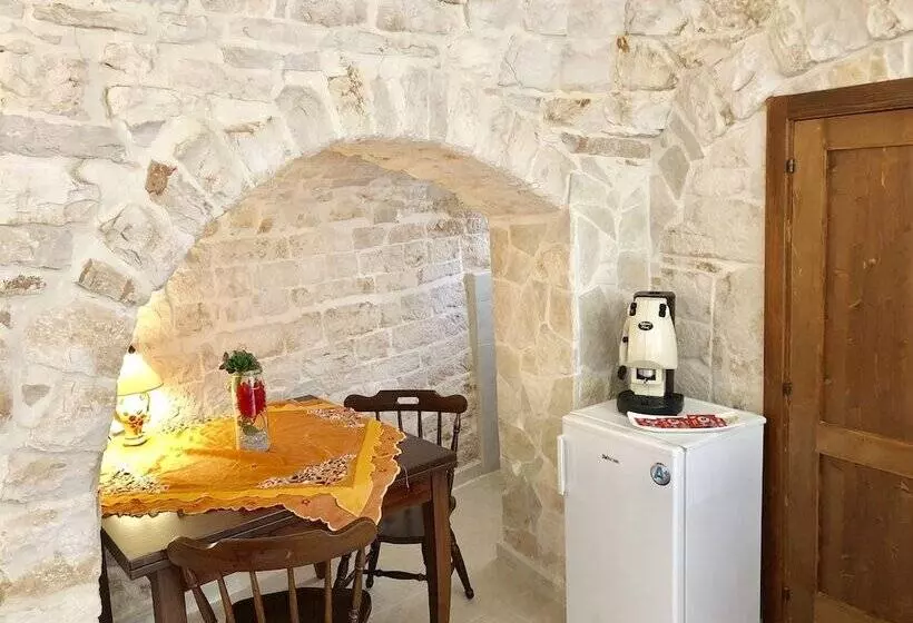Hotelli Trulli Fenice Alberobello