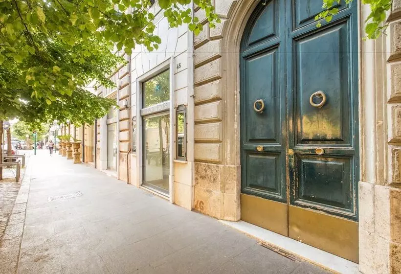 هتل Veneto Suite Rome