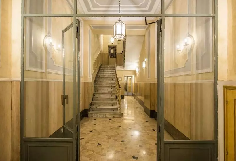 هتل Veneto Suite Rome