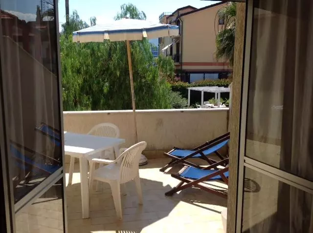 ホテル Loano Apartment Pool & Garden