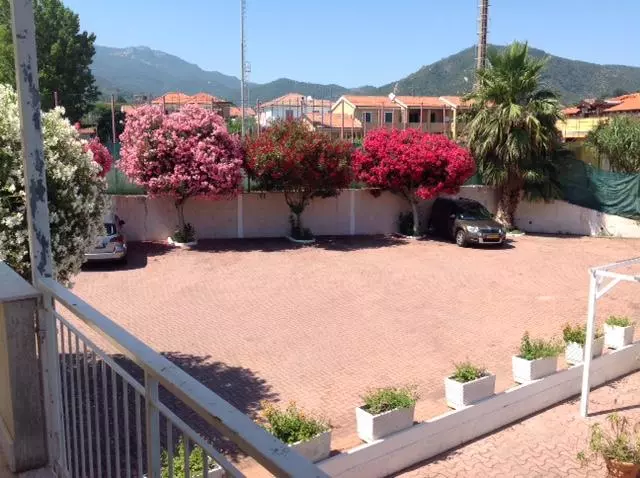 ホテル Loano Apartment Pool & Garden