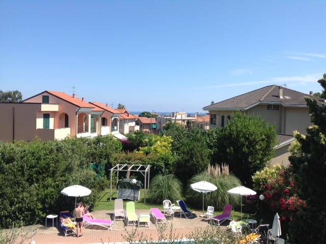 ホテル Loano Apartment Pool & Garden