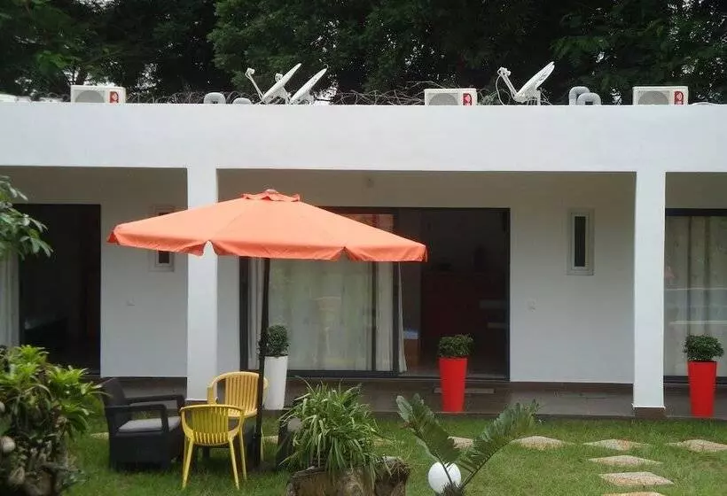 پانسیون Ernaa Chambres D'hotes