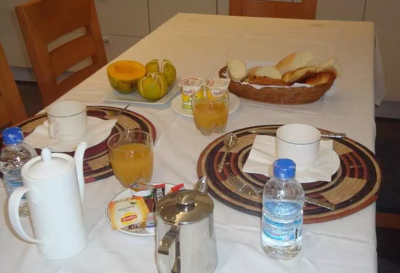 پانسیون Ernaa Chambres D'hotes