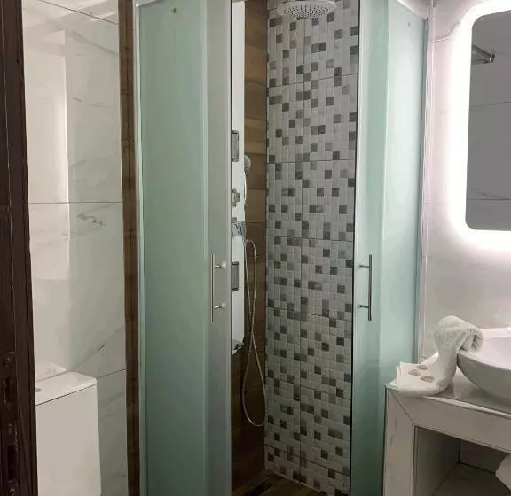 Polykratis Rooms