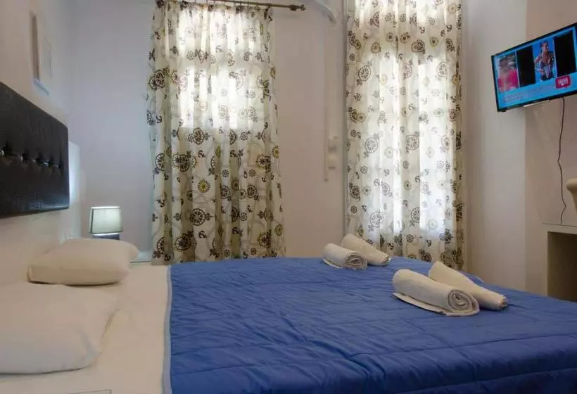 Polykratis Rooms