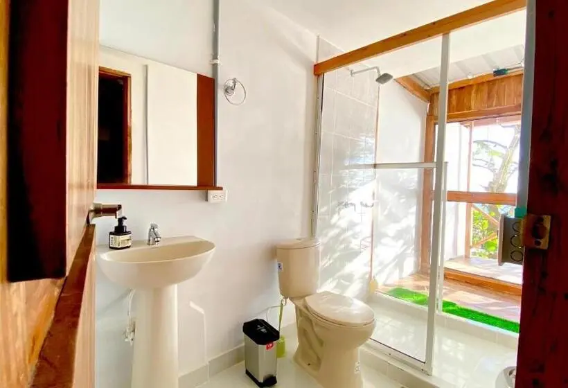 ホテル Necoliving Suites