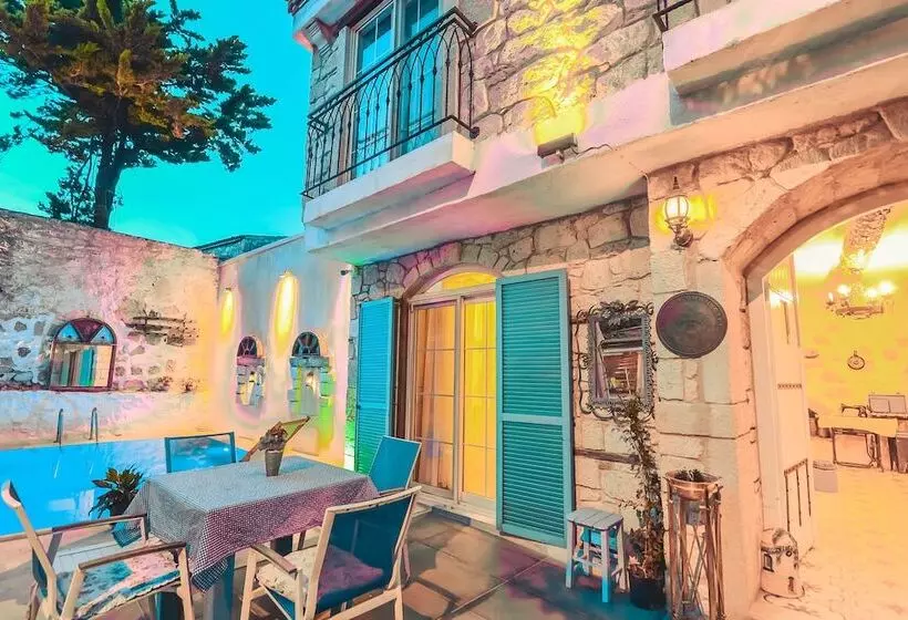 Alacati Asmalı Konak Otel