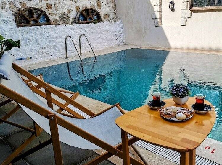 Alacati Asmalı Konak Otel