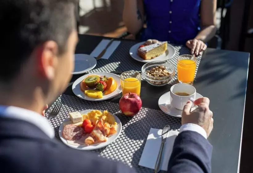 Easy Stay By Hotel La Perla