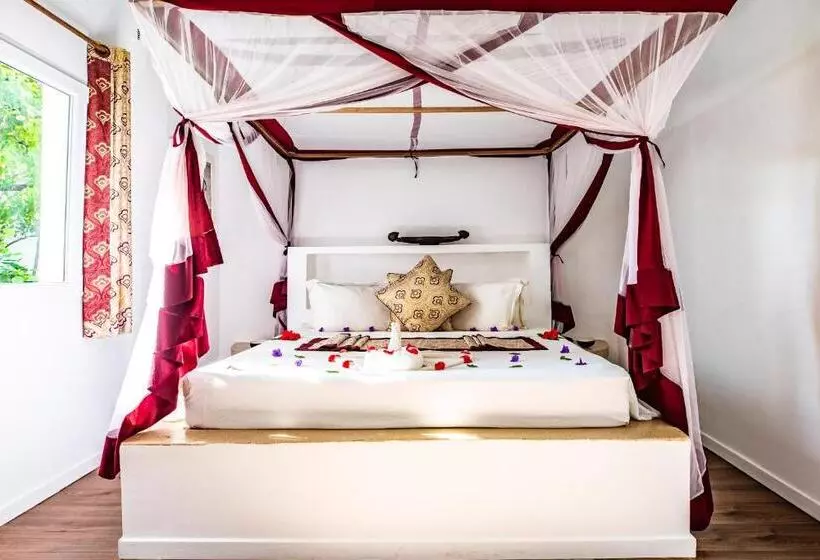 Ahg Dream S Bay Beach Hotel   Adults Only