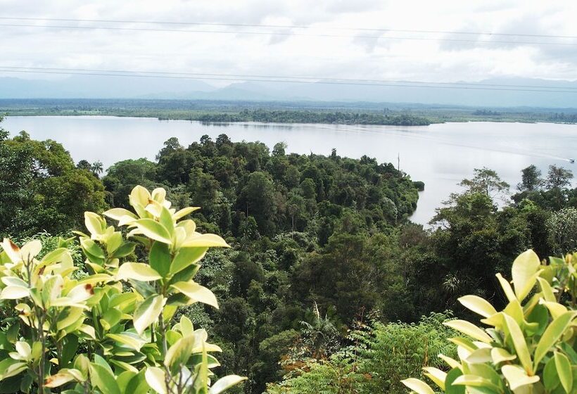 فندق Bukit Merah Laketown Resort