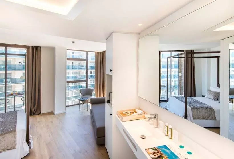 Hotelli Golden Costa Salou  Adults Only 4 Sup