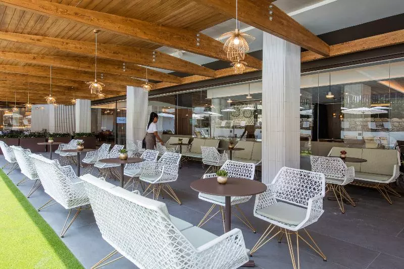 Hotelli Golden Costa Salou  Adults Only 4 Sup