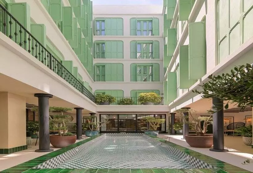 ホテル H10 Casa de La Plata