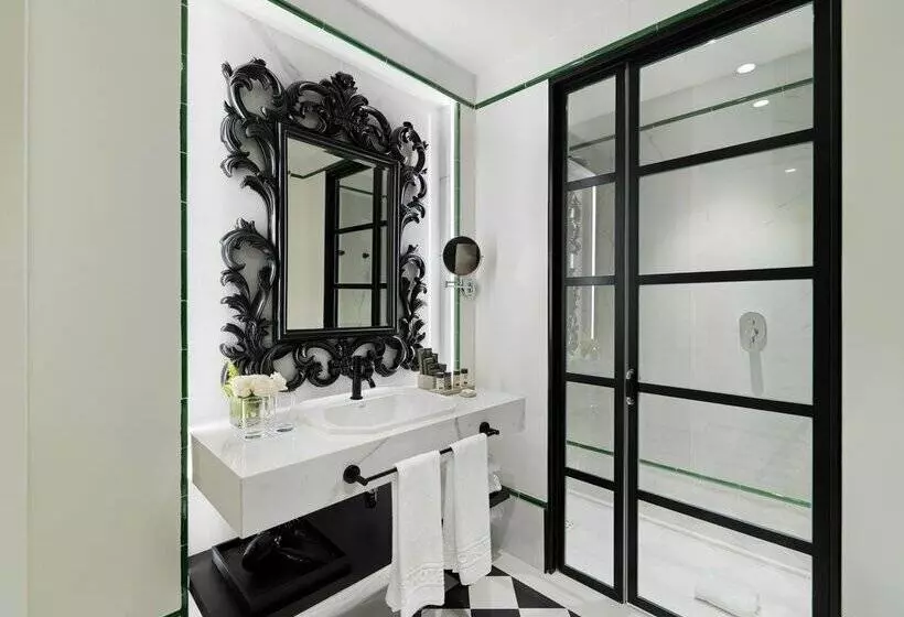 ホテル H10 Casa de La Plata