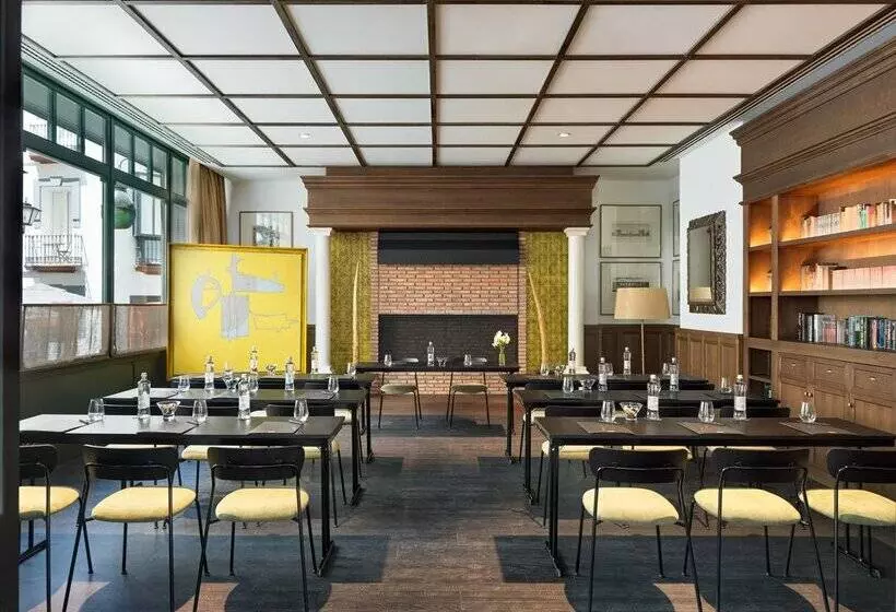 ホテル H10 Casa de La Plata