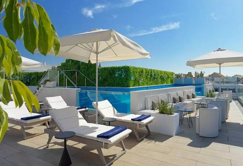 ホテル H10 Casa de La Plata