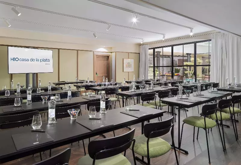 ホテル H10 Casa de La Plata