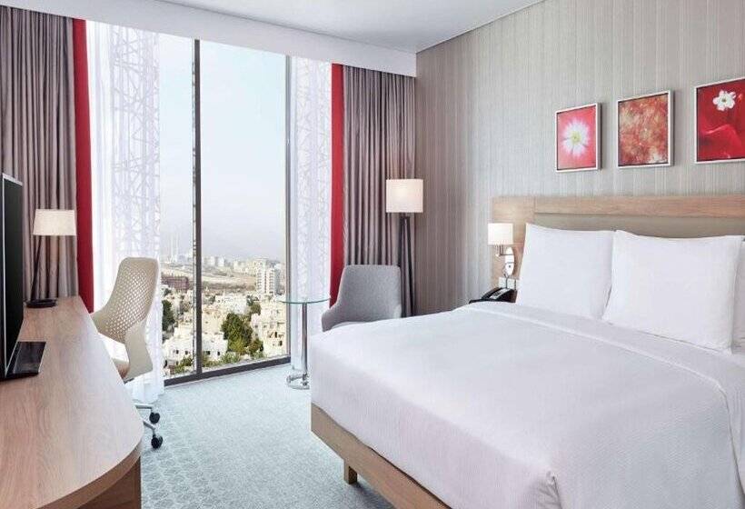 هتل Hilton Garden Inn Muscat Al Khuwair