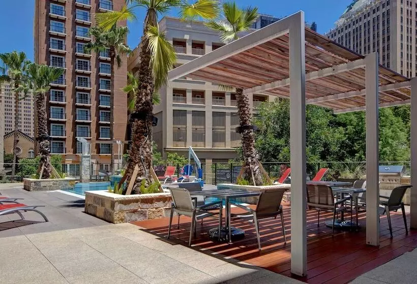 ホテル Home2 Suites By Hilton San Antonio Riverwalk, Tx