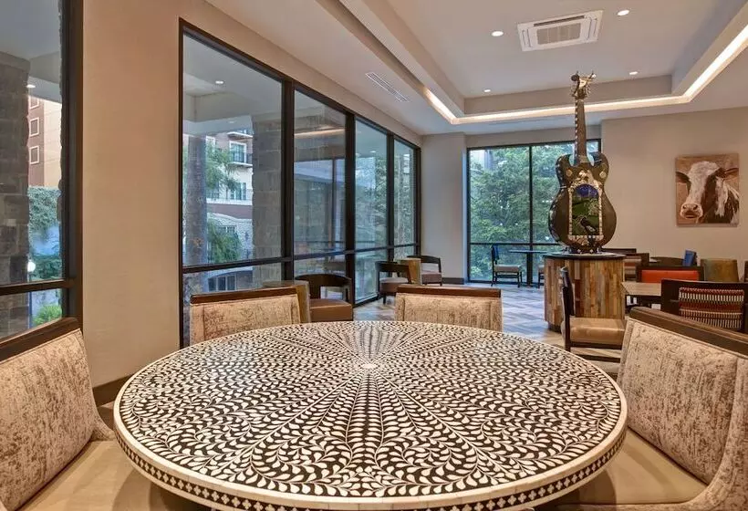 ホテル Home2 Suites By Hilton San Antonio Riverwalk, Tx