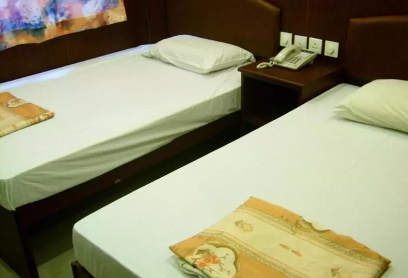 هتل Li’s Chain Hostel