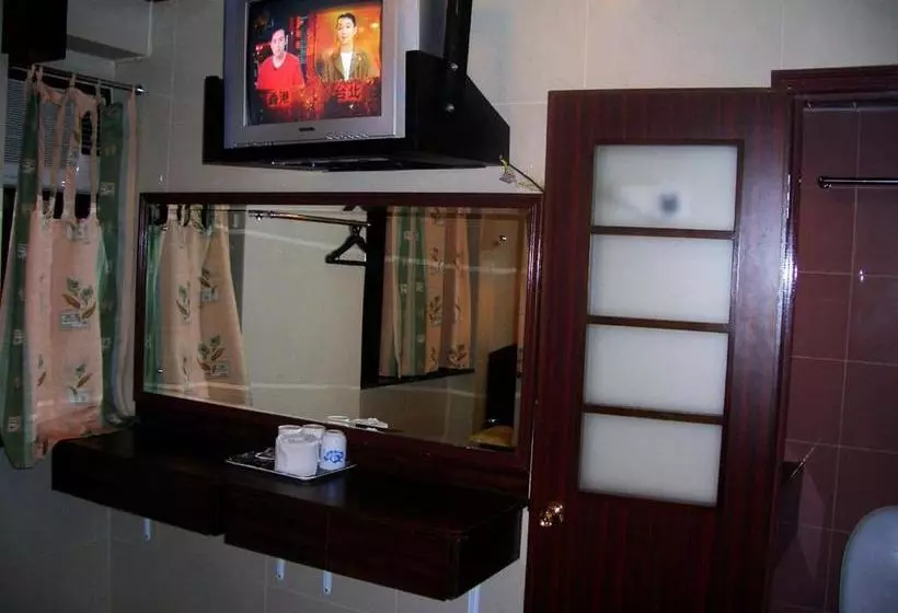 هتل Li’s Chain Hostel