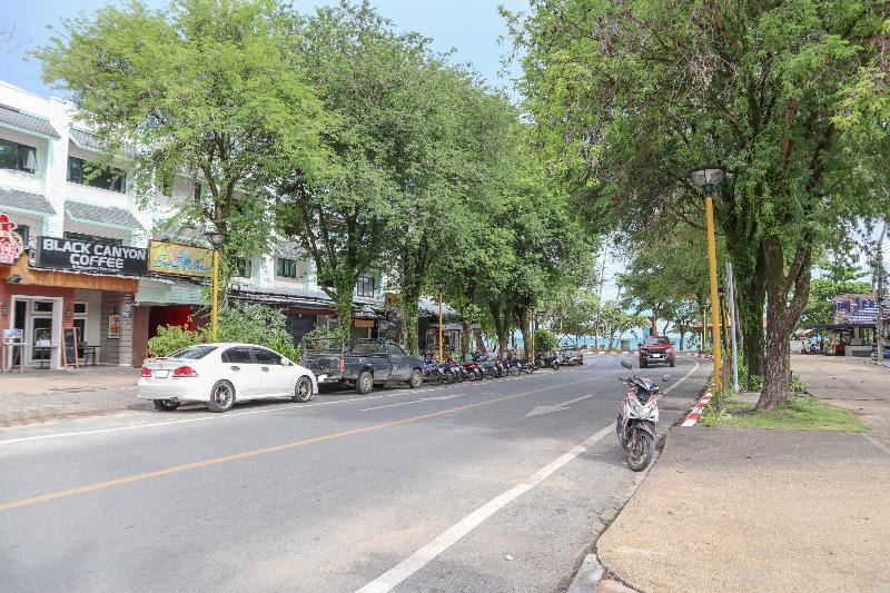 בית מלון כפרי Paradise