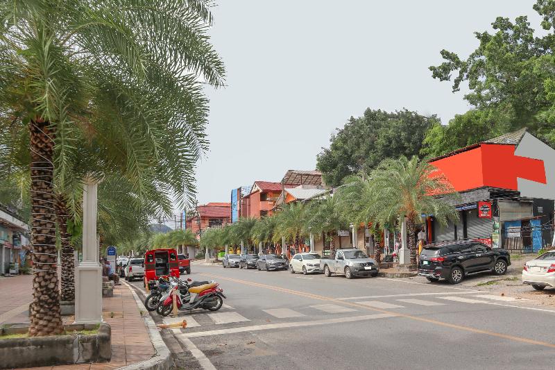 בית מלון כפרי Paradise