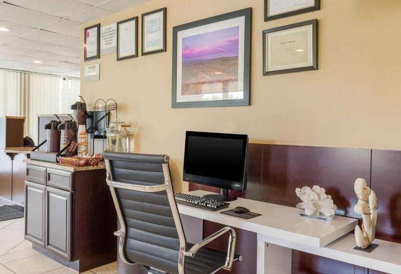 فندق Fairmount Inn & Suites Stroudsburg, Poconos