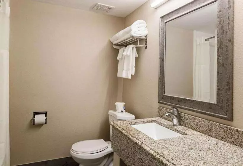 ホテル Fairmount Inn & Suites   Stroudsburg, Poconos