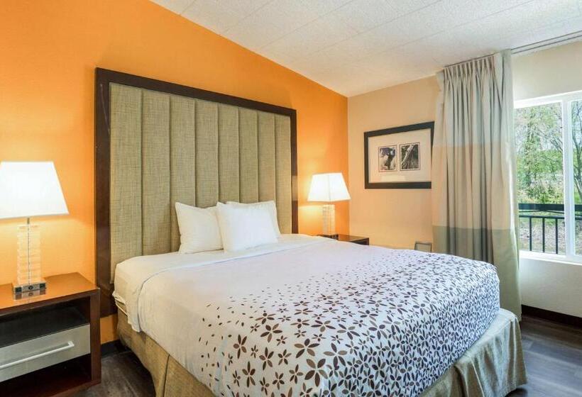 فندق Fairmount Inn & Suites Stroudsburg, Poconos