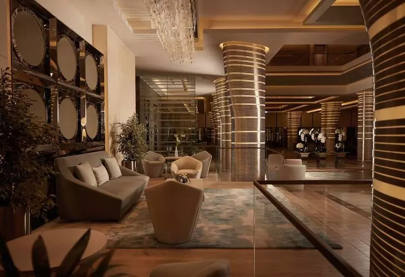 Royal M Hotel Abu Dhabi By Gewan