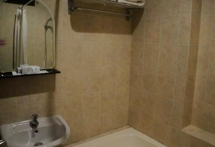 Sylvia Hotel Premier Kupang