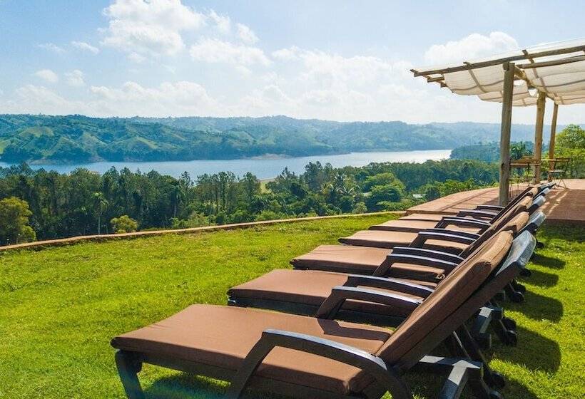 هتل Villas Del Lago Lake Resort & Campground