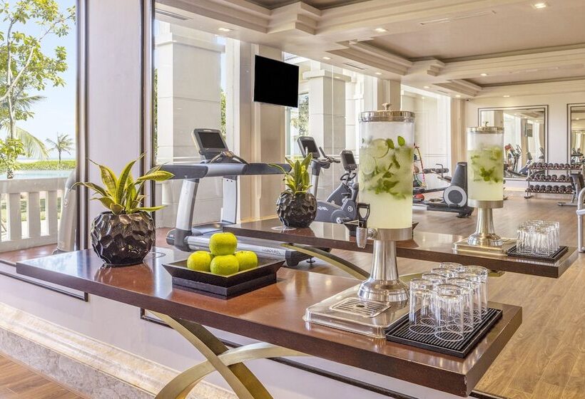 هتل Melia Vinpearl Cua Hoi Beach Resort