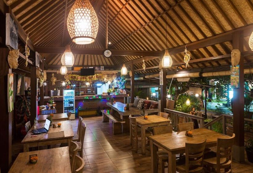 Kiskenda Cottages & Restaurant