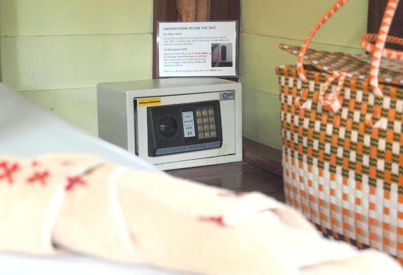 אתר נופש Little Eden Bungalows