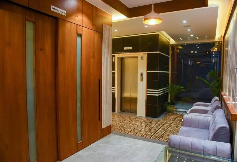 ホテル Dasara Executive