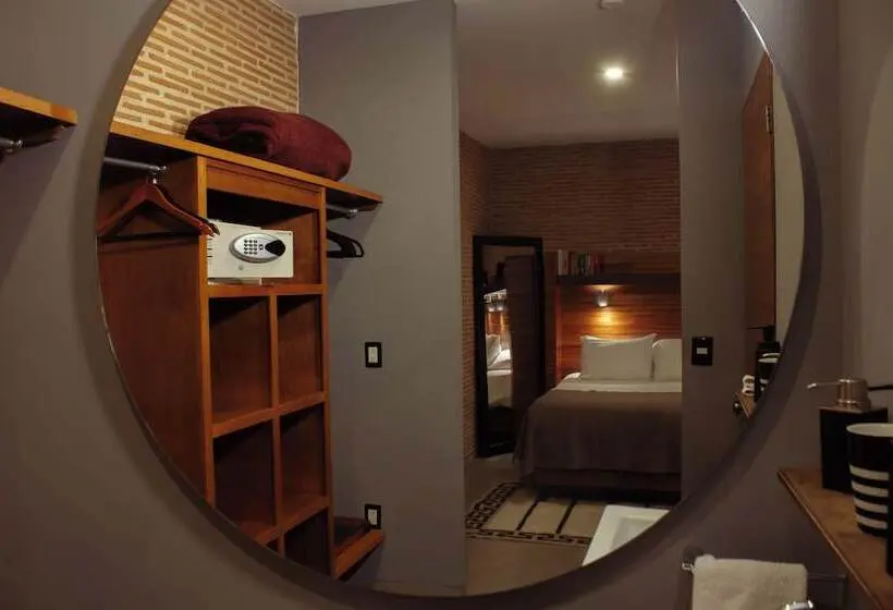 Elena De Cobre, Leon, A Member Of Design Hotels