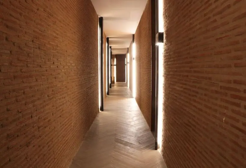 Elena De Cobre, Leon, A Member Of Design Hotels