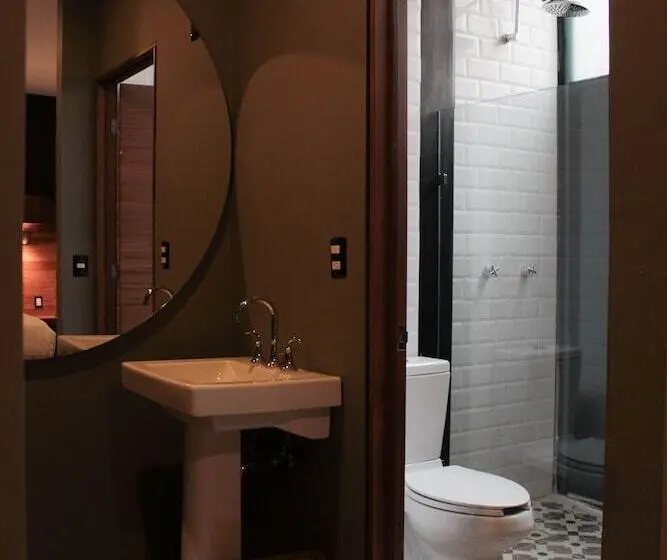 Elena De Cobre, Leon, A Member Of Design Hotels