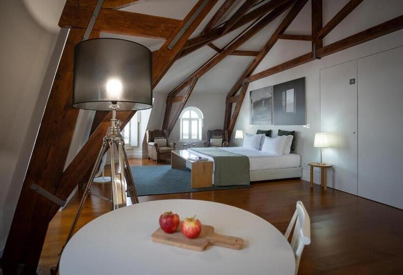 هتل Acarmazens Cogumbreiro